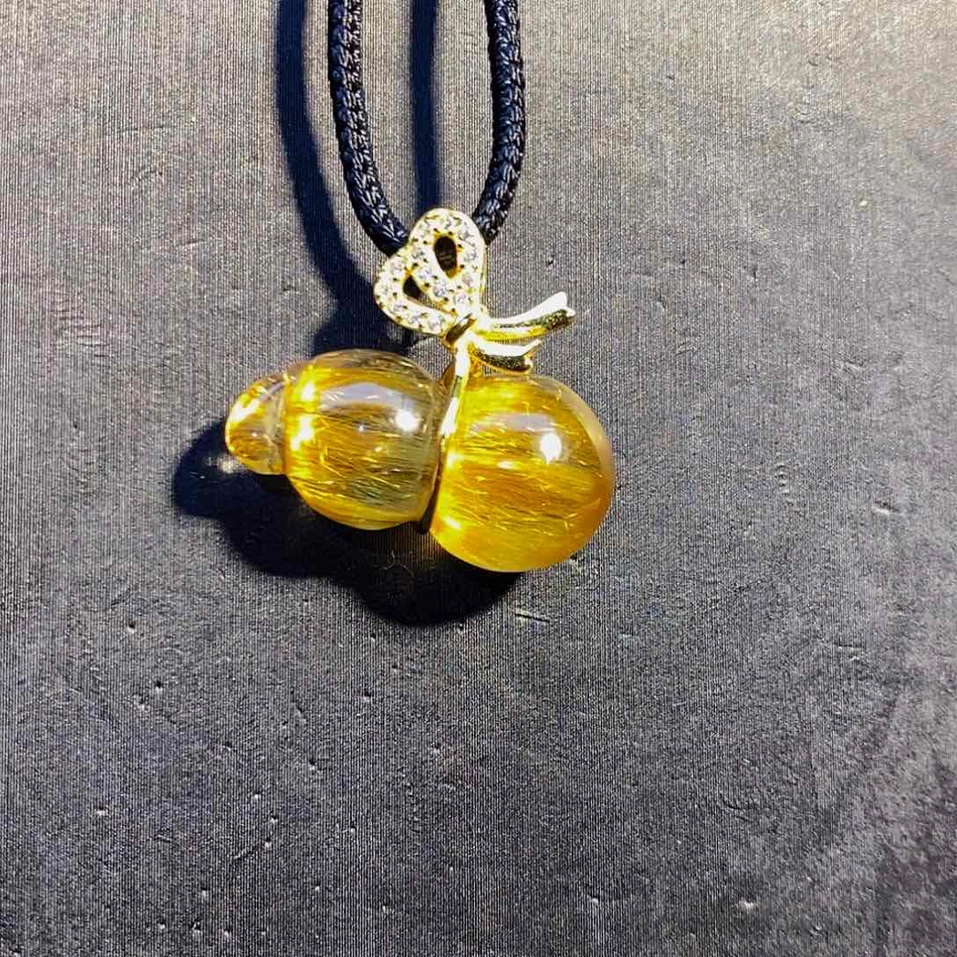 水晶颈饰银S925镶嵌天然发晶葫芦吊坠