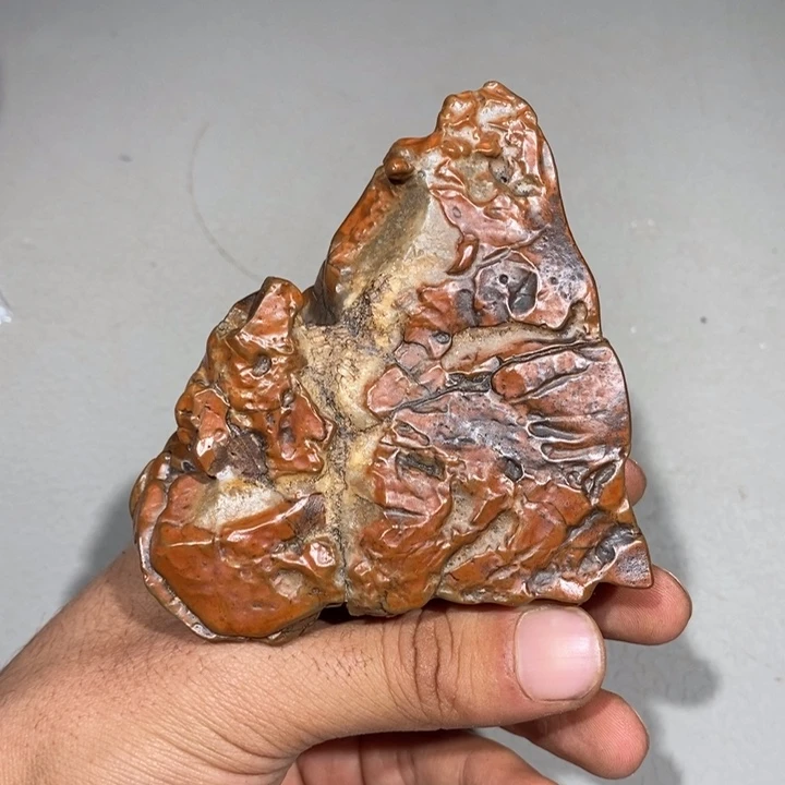 玛瑙/玉髓车挂合金牛*哥835