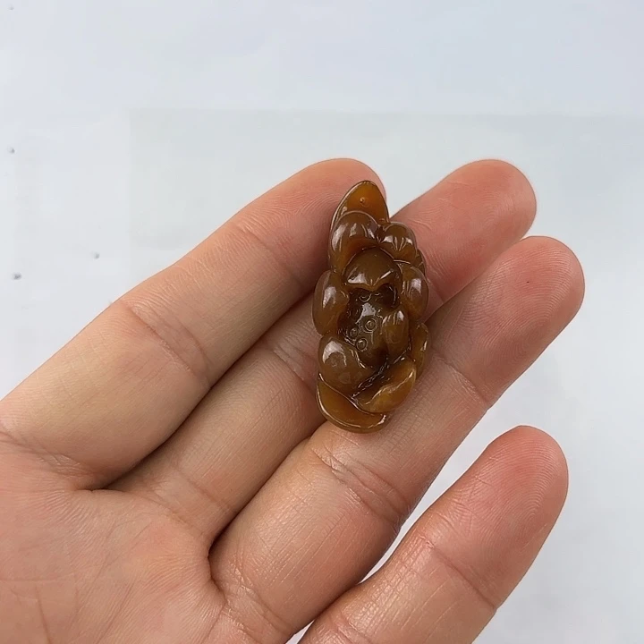 吊坠(不含链)未镶嵌和田玉（糖玉）大*林