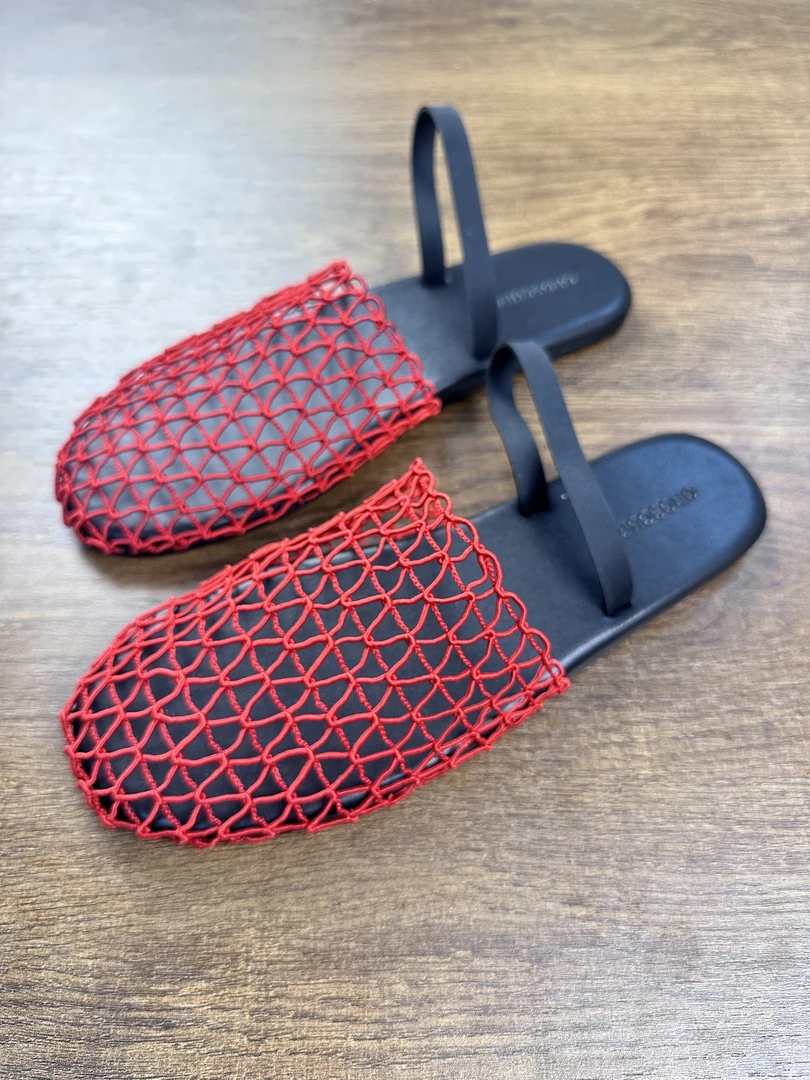 2025欧洲站新款夏季平跟休闲小众脚蹬踩拖网纱小半拖