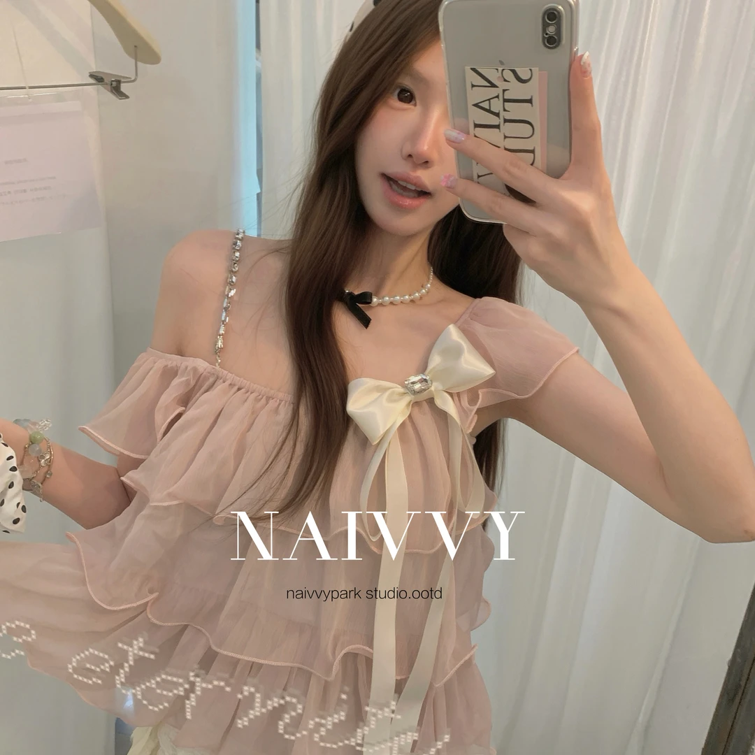 NAIVVY【斯温妮小姐】甜美气质ins韩版纯欲小众显瘦百搭上衣
