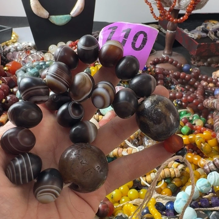 随***雨玛瑙/玉髓未镶嵌颈饰