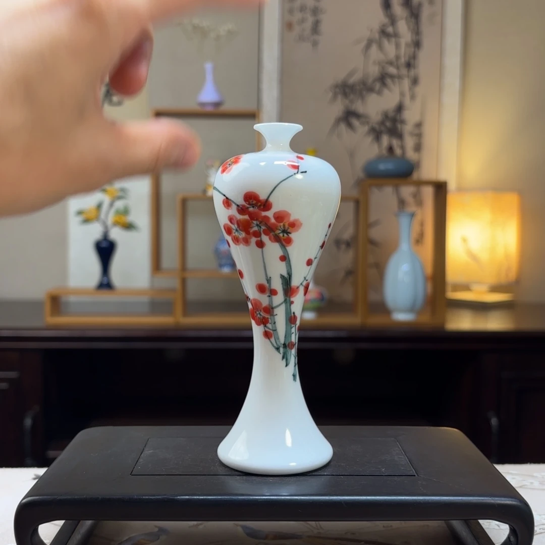 摆件美好的群像是一个人