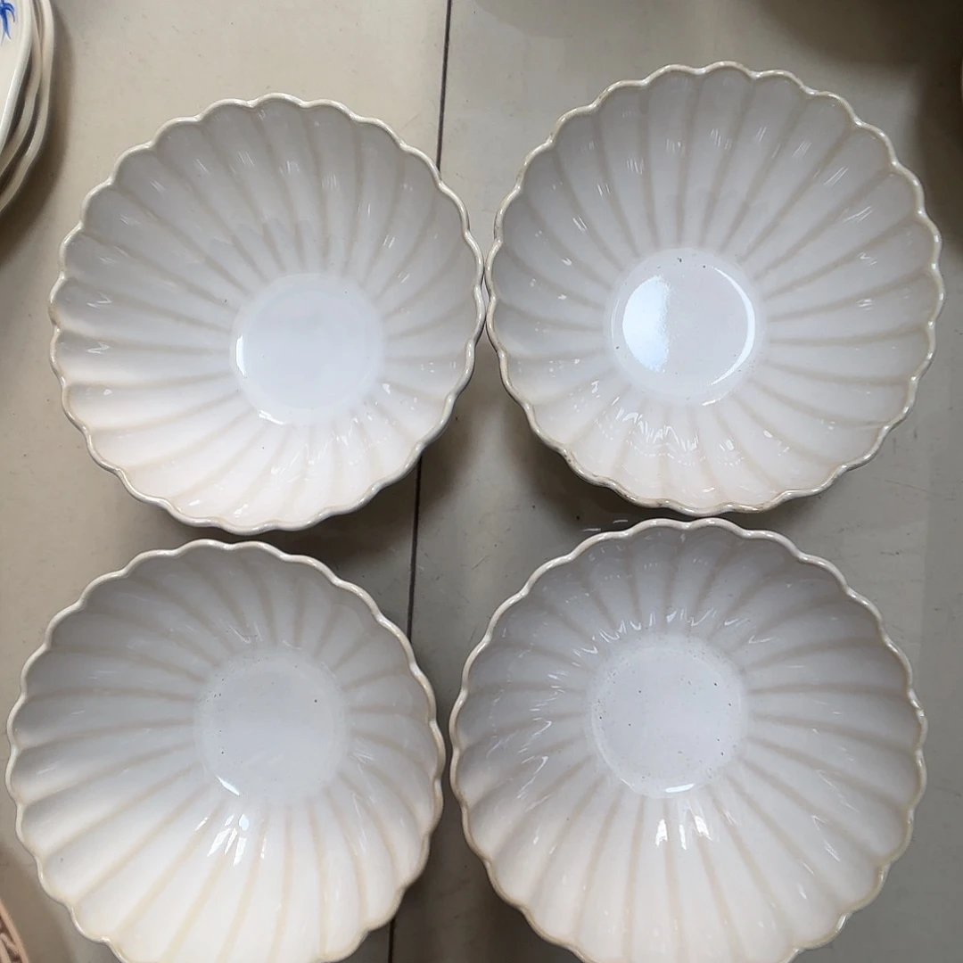 瓷片瑕疵特价陶瓷面碗