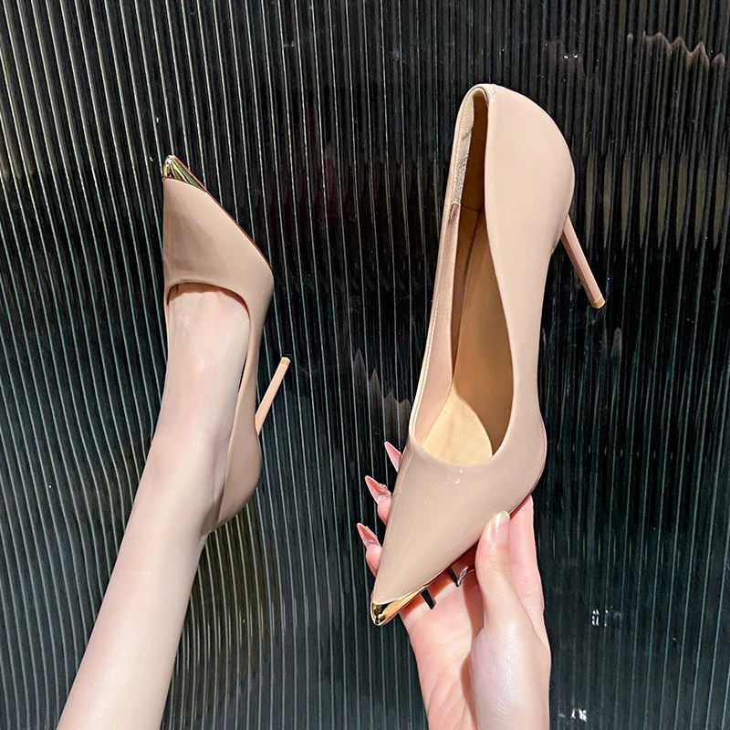 【9公分】2025春秋新款黑色细跟性感尖头防踢头气质百搭浅口高跟鞋