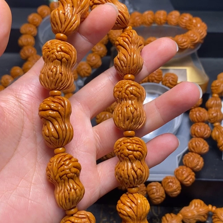 桃核手串花生手持