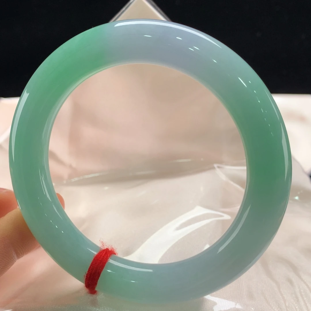 翡翠未镶嵌手镯1260