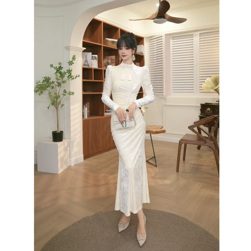 【JANE·简】2025春秋新款女装轻熟风气质V领收腰连衣裙70676