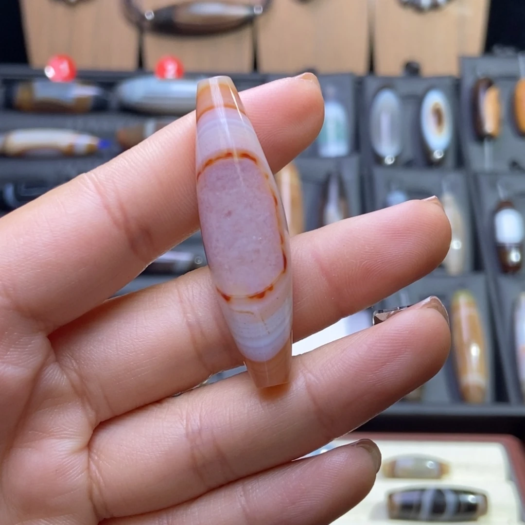 花***木玛瑙/玉髓未镶嵌颈饰