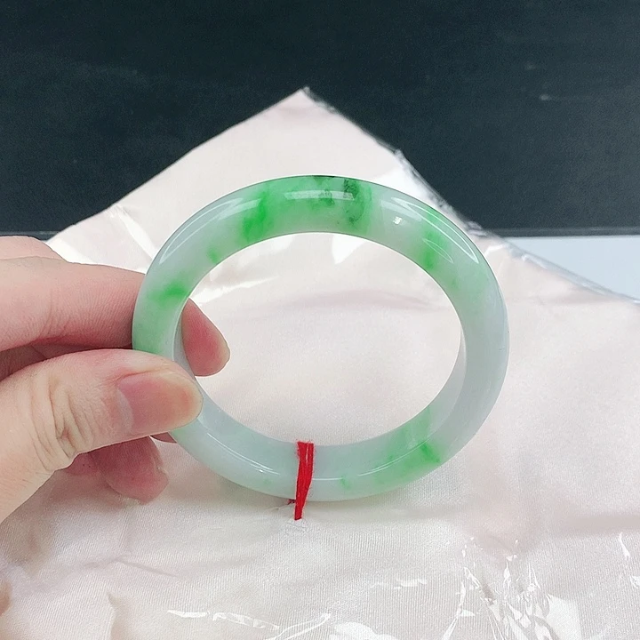 翡翠未镶嵌手镯圈57。58051