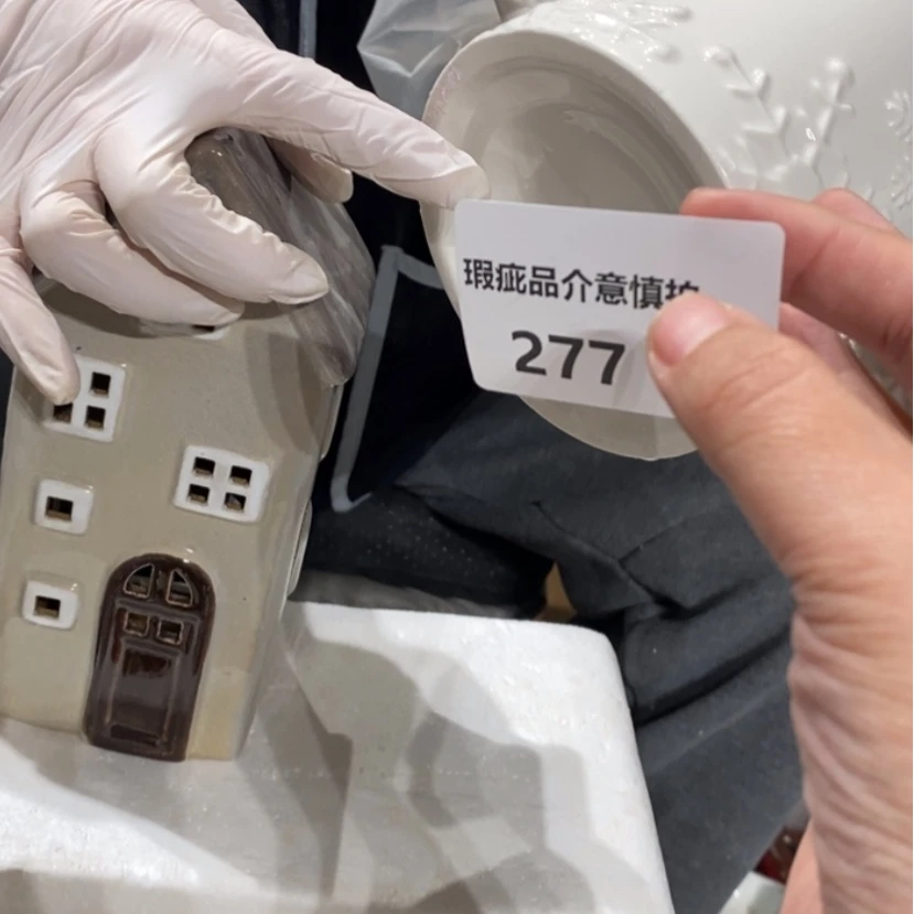 【闪购商品】摆件小**姐陶瓷摆件瑕疵特卖