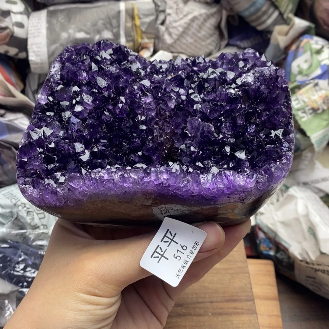 紫晶未镶嵌大型摆件（非配饰）