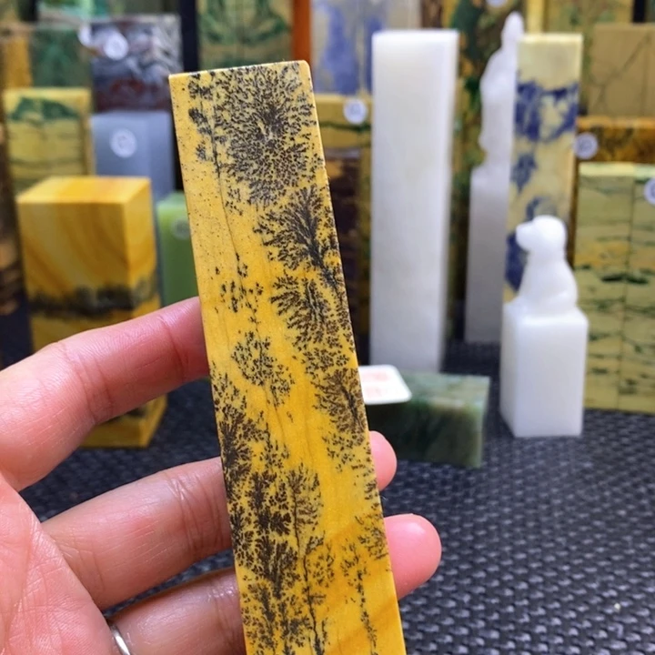 青田石活**白青田石印章石