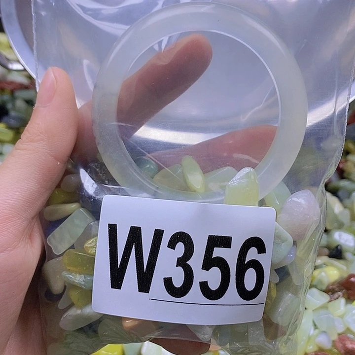 未镶嵌岫玉鱼缸石