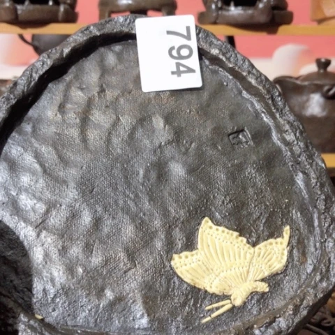 木有一点点的小姐姐