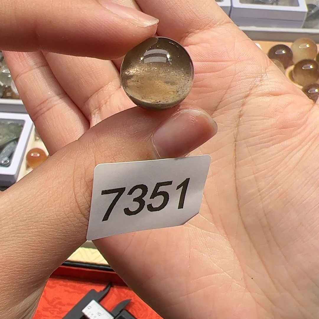 未镶嵌大型摆件（非配饰）水晶