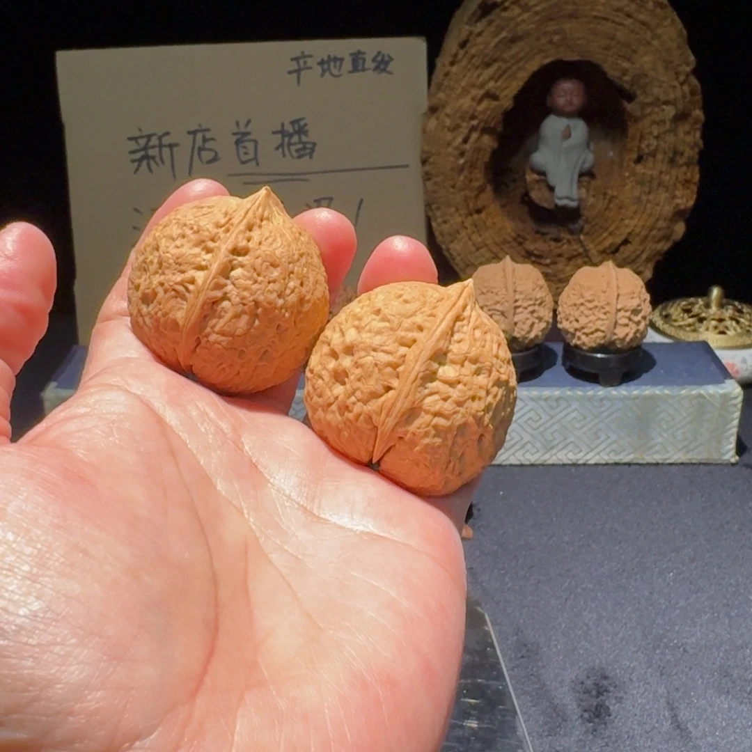 把件文玩核桃云南铁核桃5