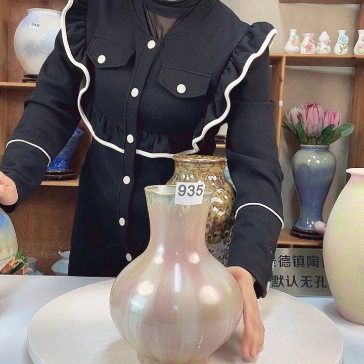 摆件微瑕935 景德镇陶瓷艺术精品