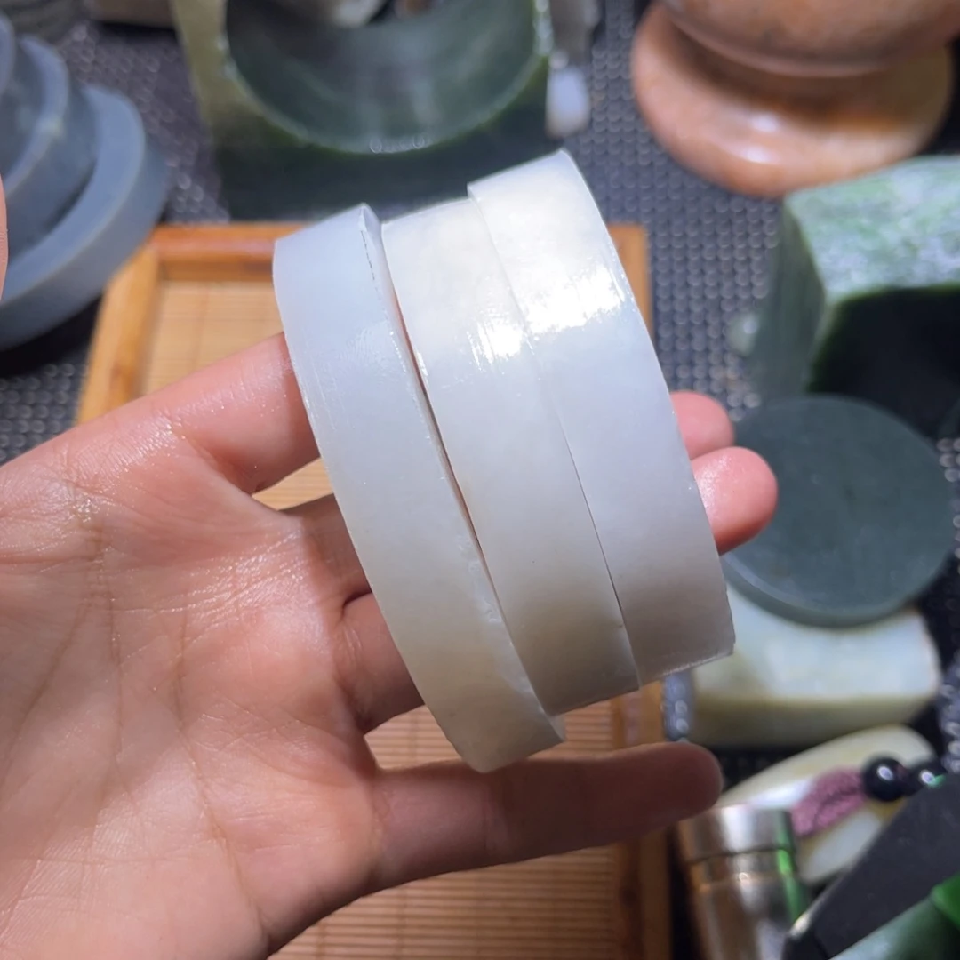 未镶嵌和田玉（子料）挂件华*