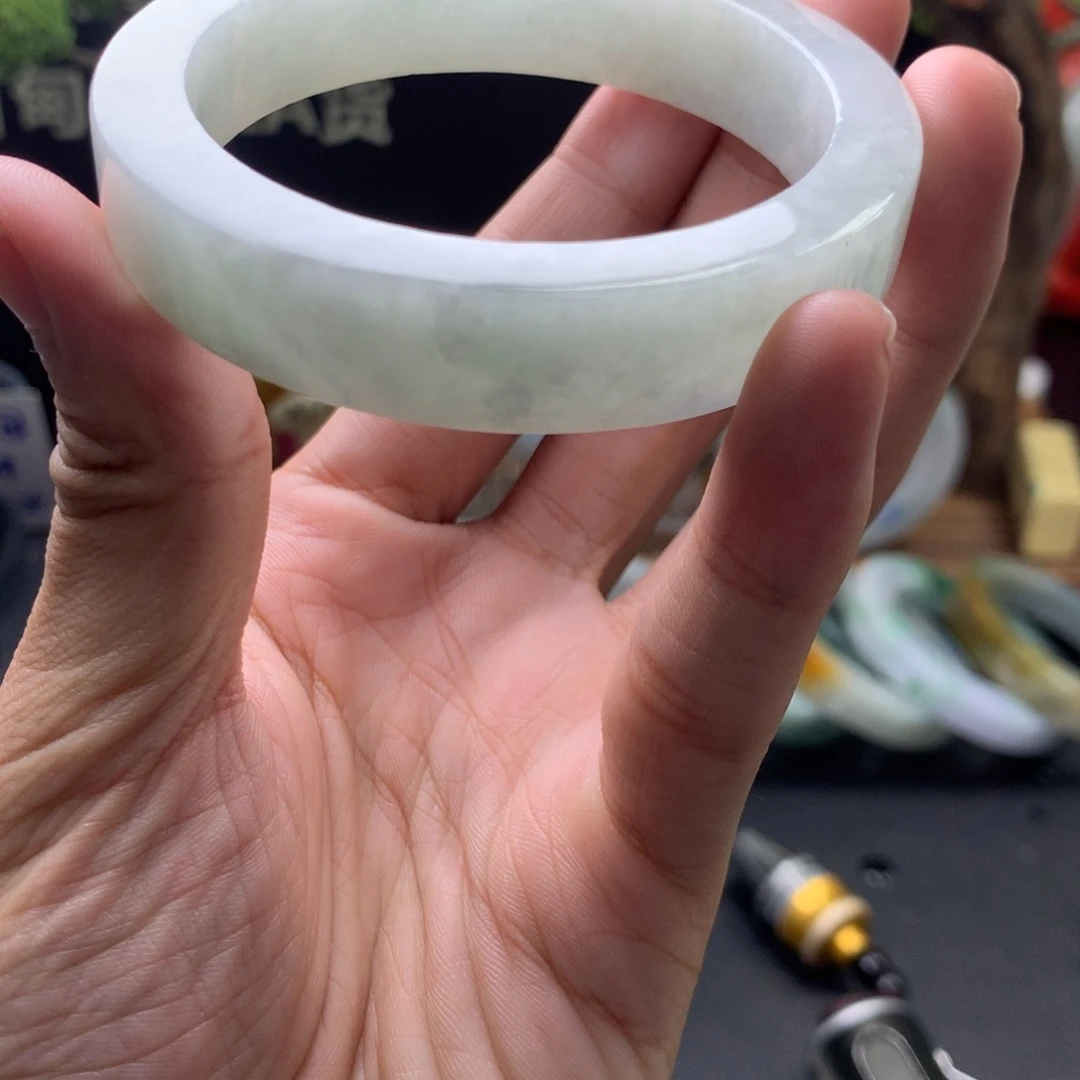 定制翡翠天然翡翠手镯未镶嵌