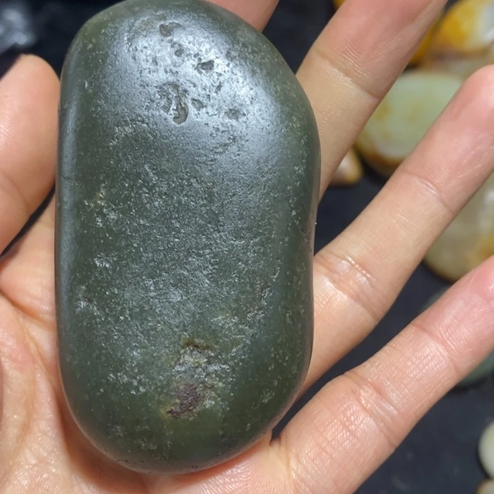 颈饰未镶嵌和田玉（糖玉）17