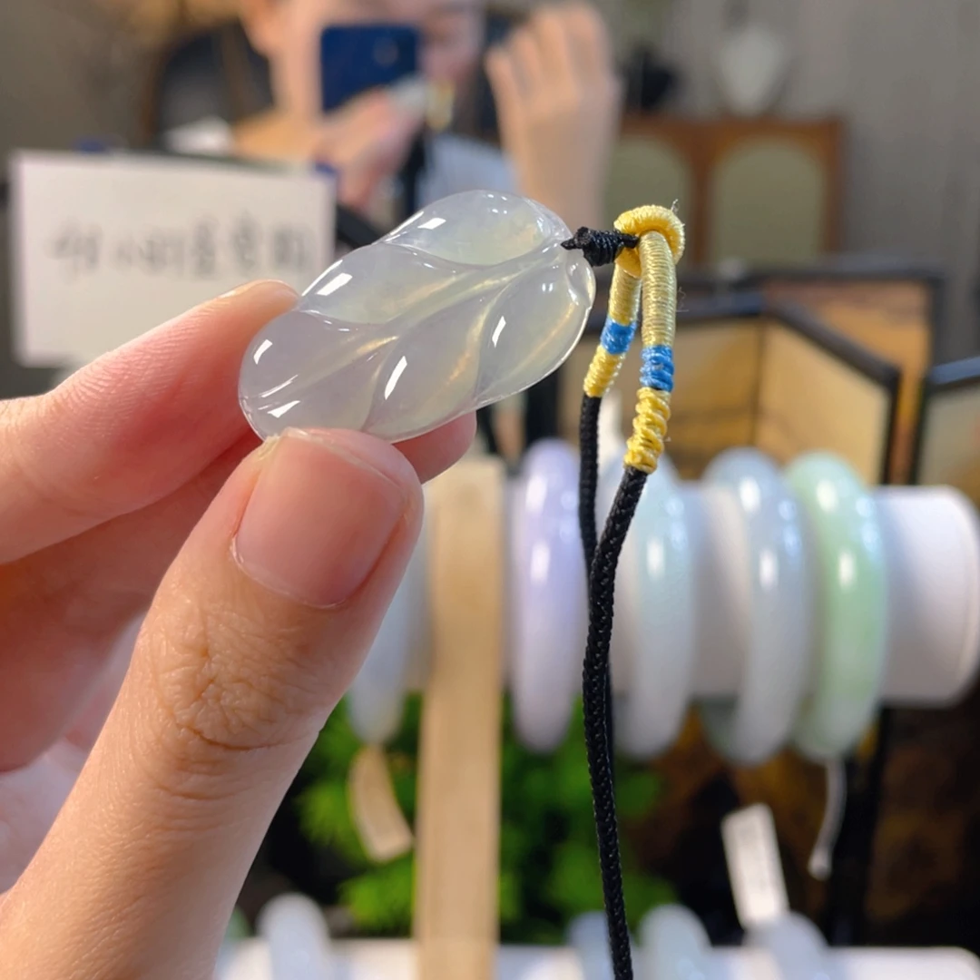 翡翠未镶嵌颈饰缅甸翡翠