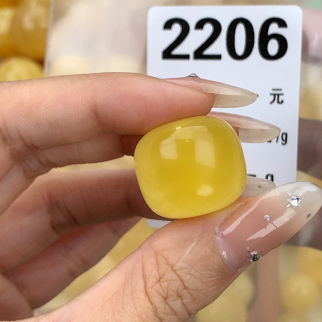 蜜蜡未镶嵌珠宝奇石 21.2 18.9 粉