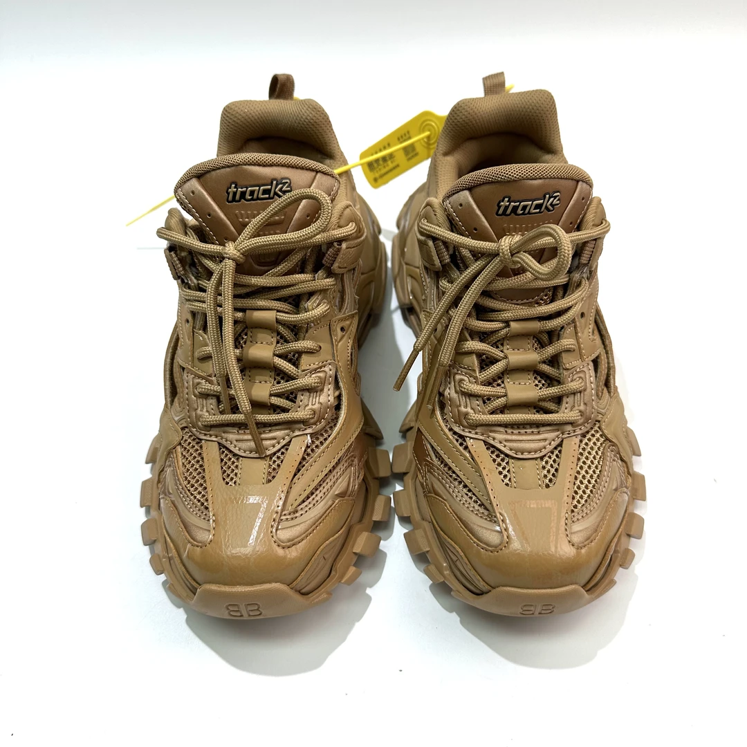 99新 Balenciaga/巴黎世家 39码 咖色 Track2.0 老爹鞋 bl0175