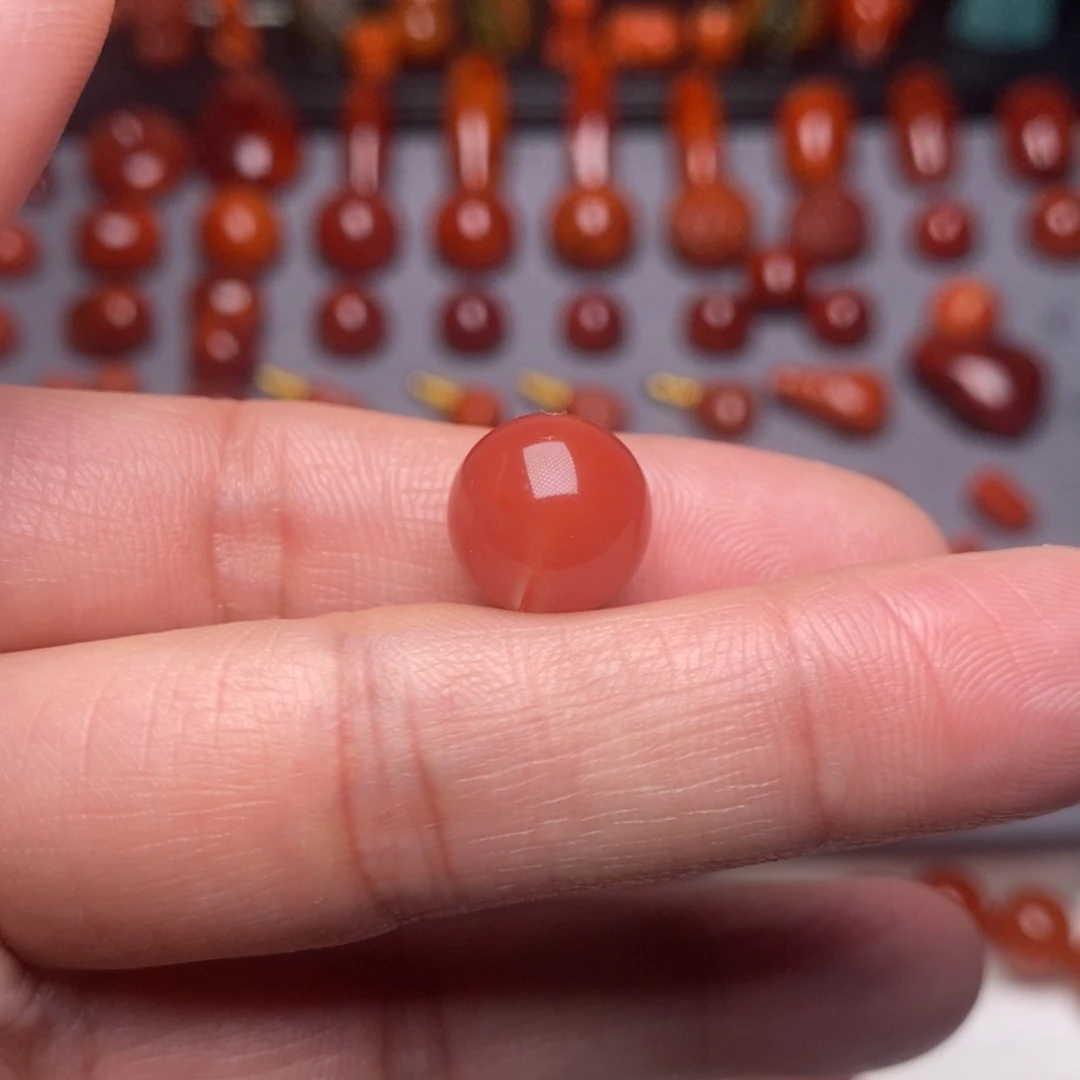 南红玛瑙冰红12.3圆珠未镶嵌