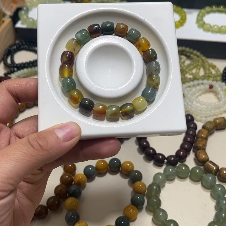 蛇纹石玉未镶嵌手链卡10