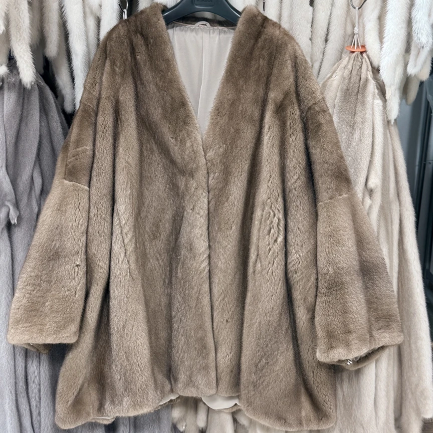 进口水貂毛时尚斗篷款艳红啡女款水貂大衣