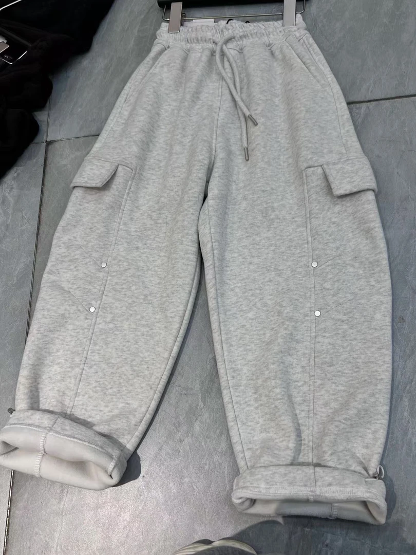 HK潮牌儿童加绒卫裤2025冬款中大童奥利绒休闲裤553002