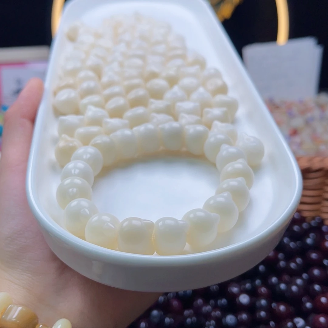 吊坠白玉菩提z12mm/20颗白猫头xia