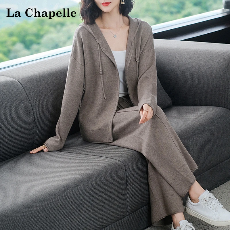 中年妈妈秋装运动服套装休闲开衫外套2025新款中老年女春秋季卫衣