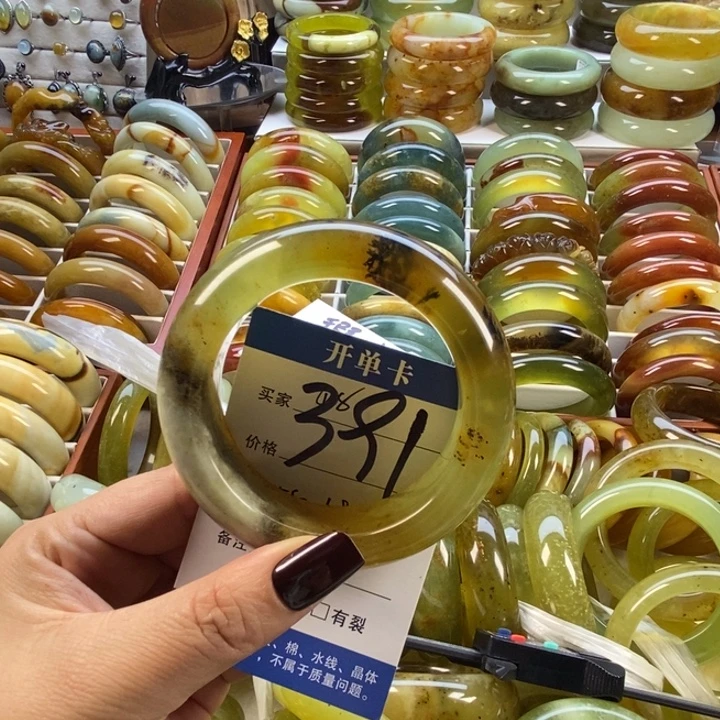 蛇纹石玉未镶嵌手镯56