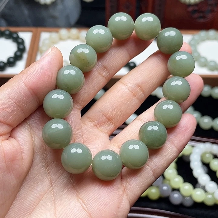 龙***爷未镶嵌手串和田玉