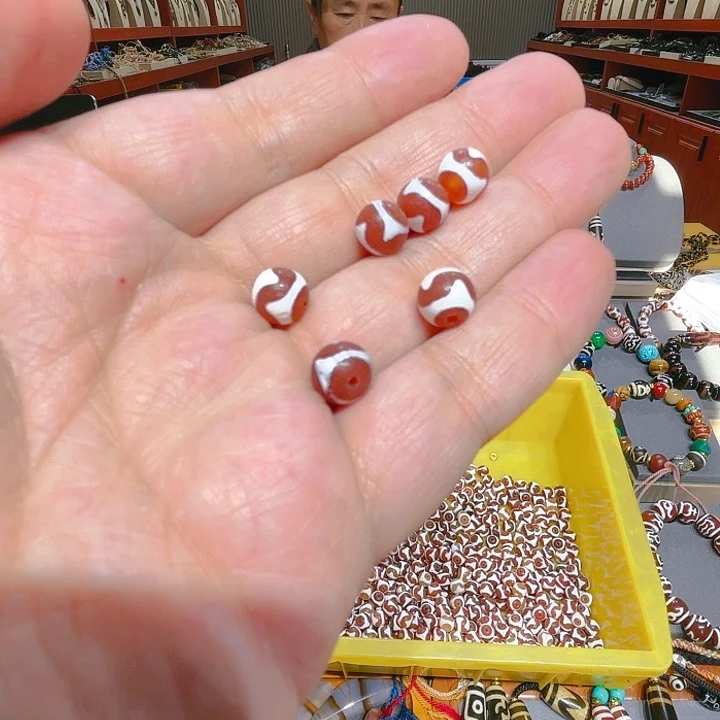 未镶嵌玛瑙/玉髓珠宝奇石