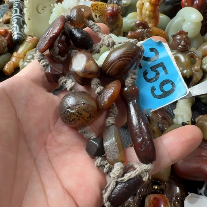 玛瑙/玉髓颈饰未镶嵌