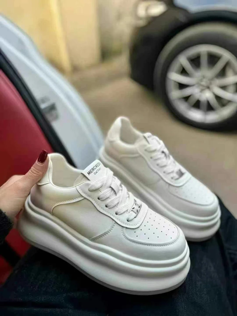 休闲鞋秋季运动鞋休闲厚底小白鞋