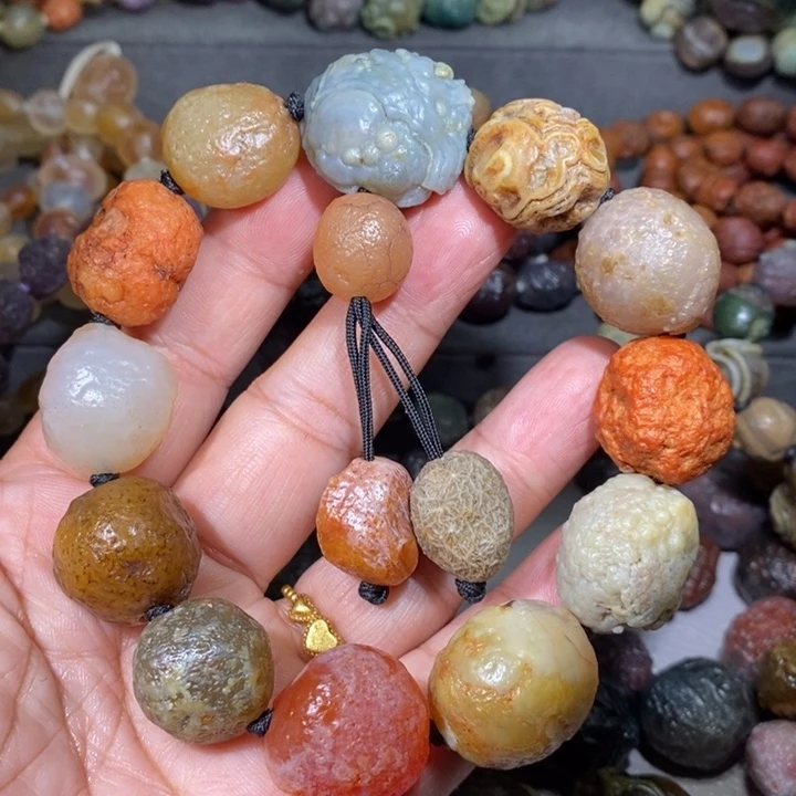 未镶嵌玛瑙/玉髓珠宝奇石