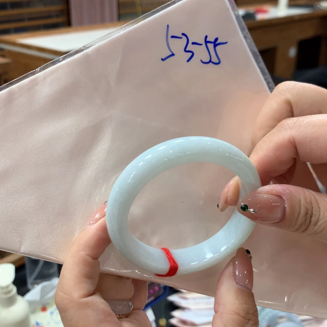 未镶嵌手镯翡翠48小时鉴赏