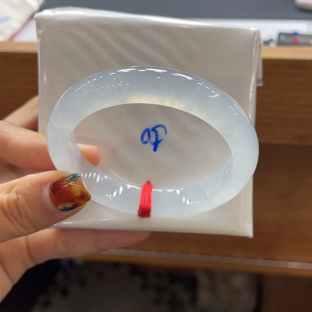 翡翠未镶嵌手镯35 号链接