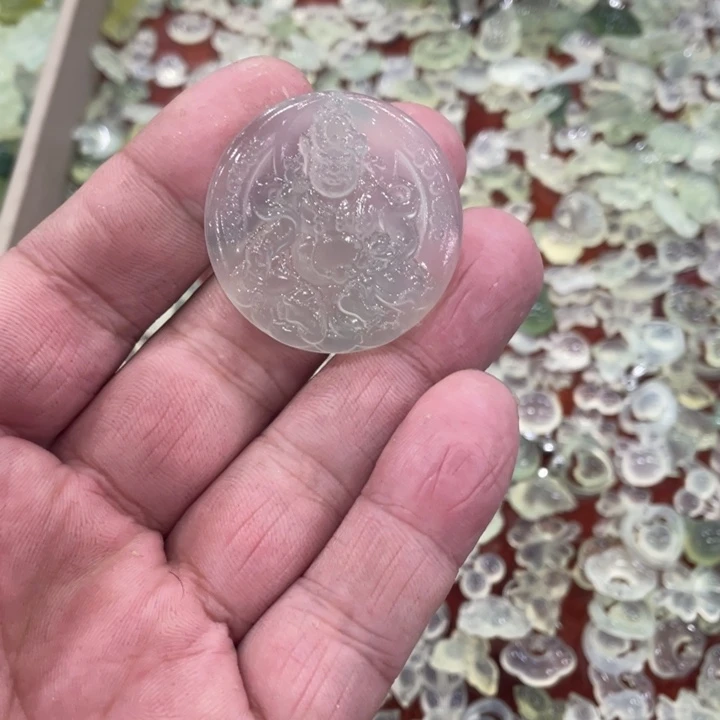蛇纹石玉合金颈饰