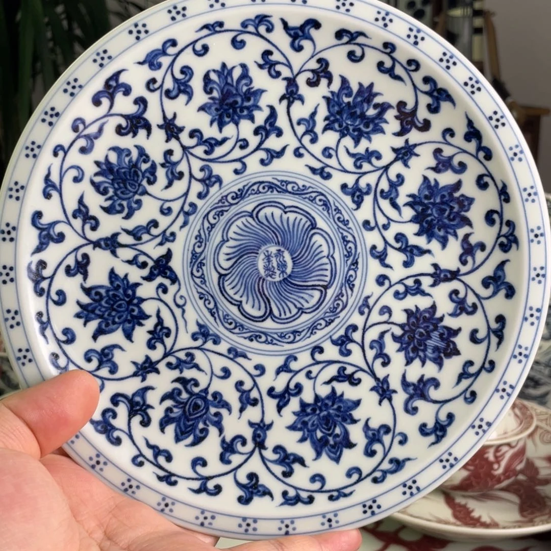 青花永乐缠枝莲壶承