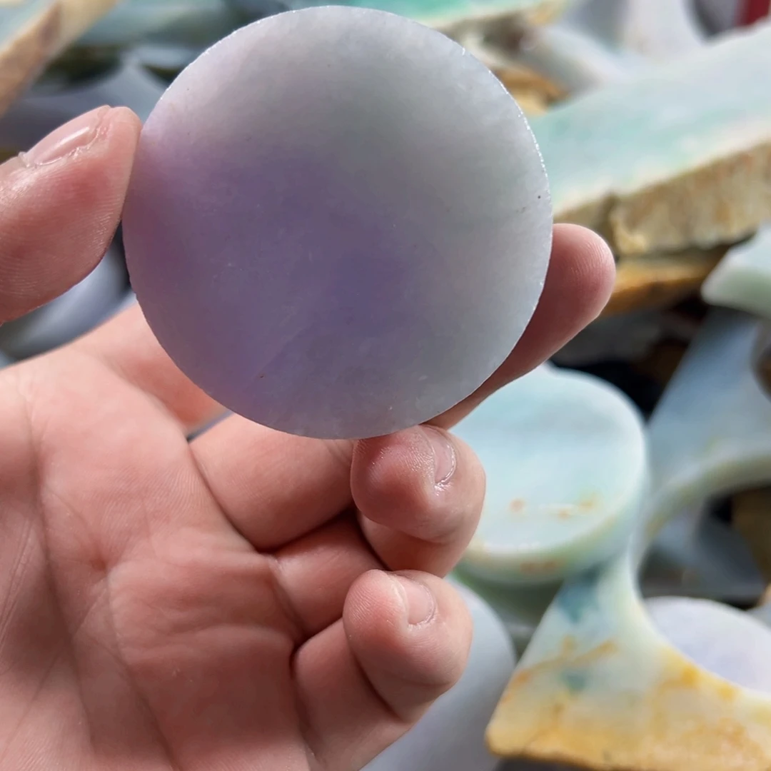 翡翠未镶嵌颈饰缅甸A货翡翠