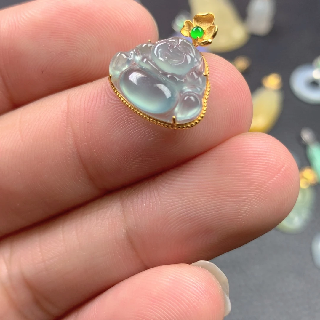 【闪购商品】颈饰18K金镶嵌翡翠翡翠