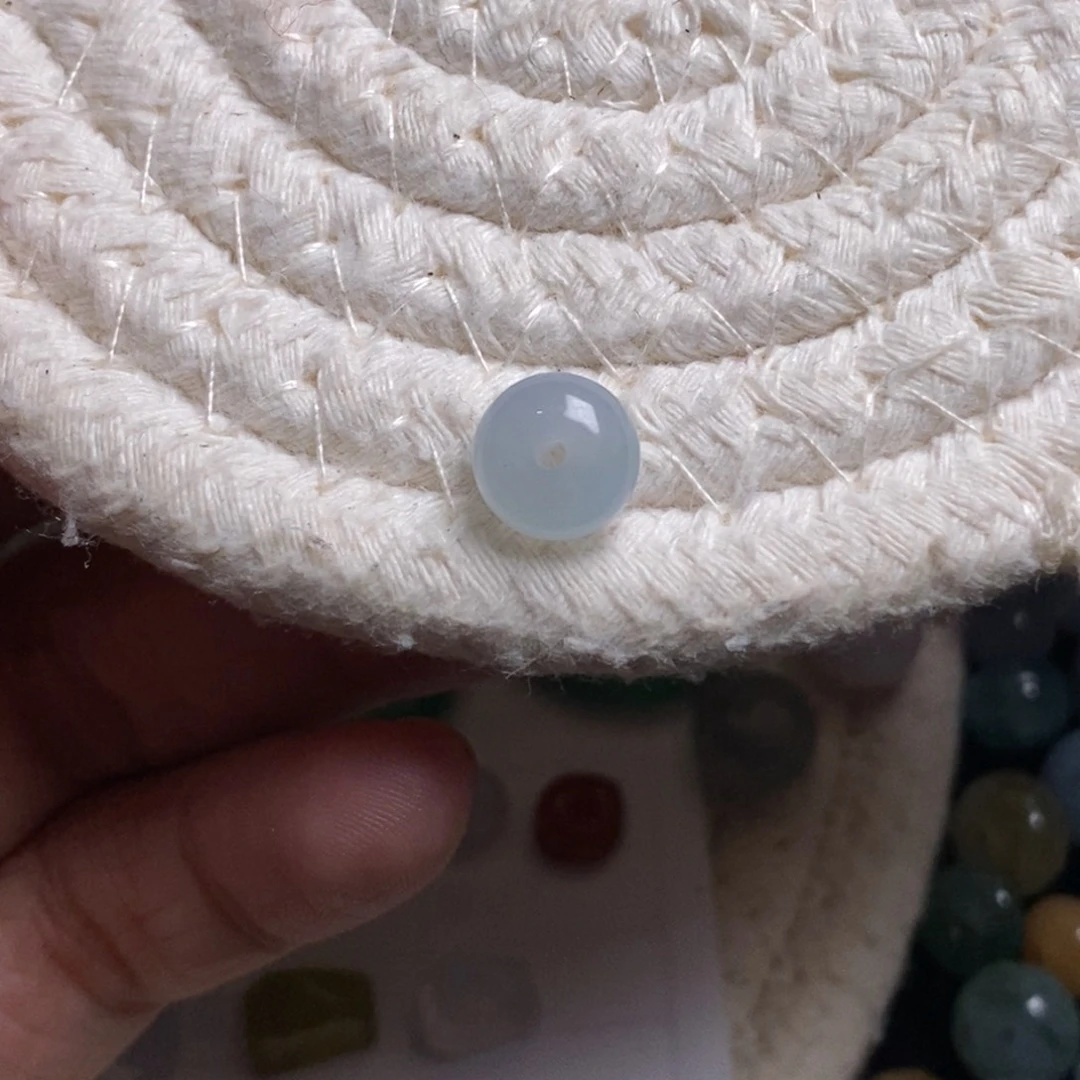 翡翠散珠8.6×5.8天然翡翠A货