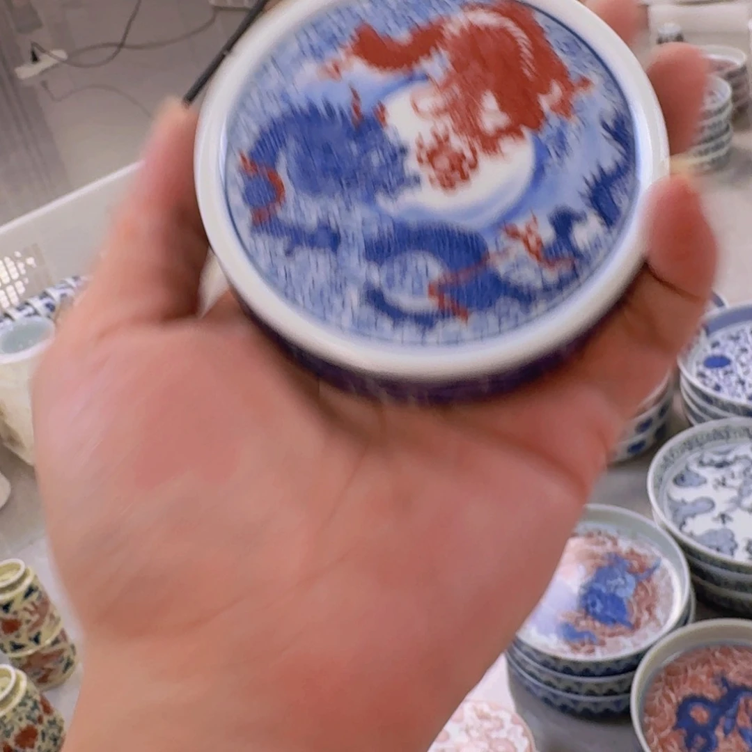 瓷片双龙戏珠盖置景德镇