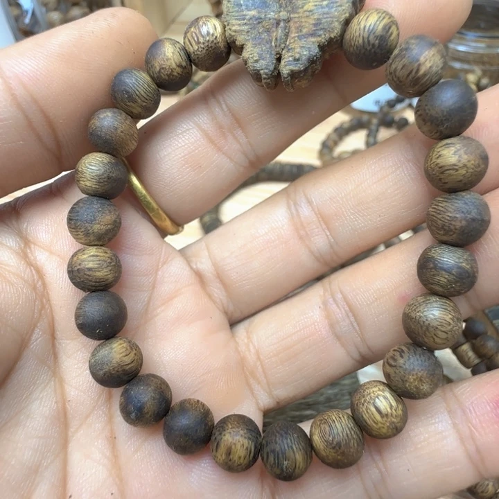 沉香碎屑沉香蝴蝶