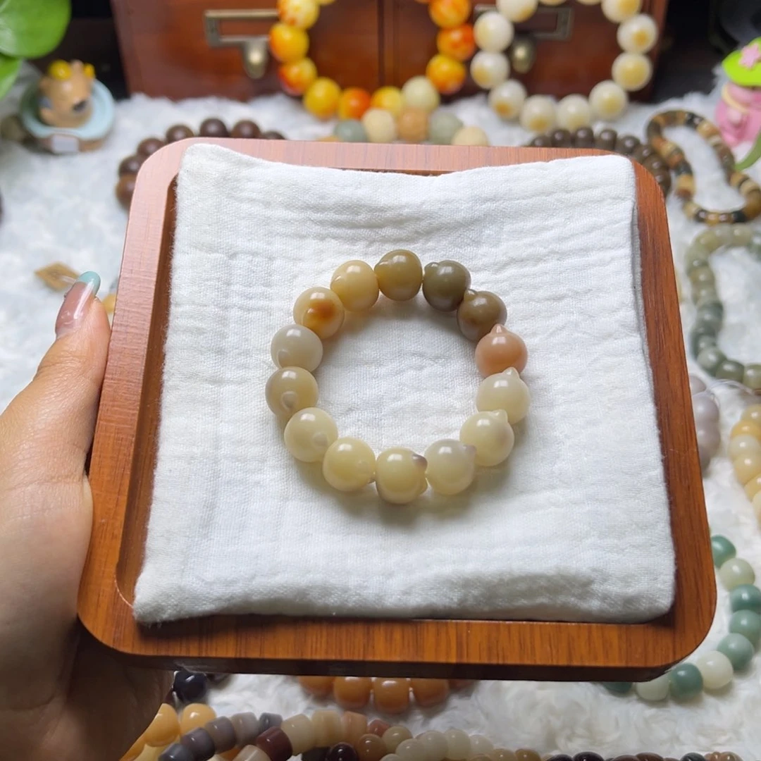 菩提根/象牙果吊坠猫猫头手捻卡13.8微瑕